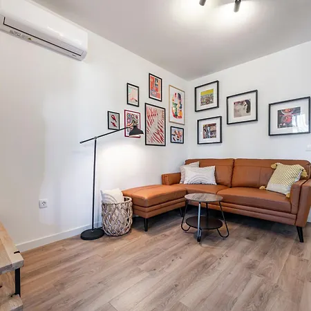 No5 Apartment *
